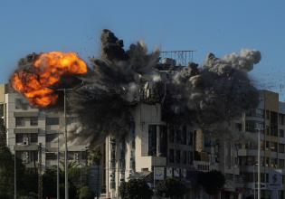 Ιράν: Στο στόχαστρό μας από την 1η Απριλίου εταιρείες των ΗΠΑ – Σχέδιο πέντε σημείων για την ειρήνη παρουσίασαν Κίνα και Πακιστάν