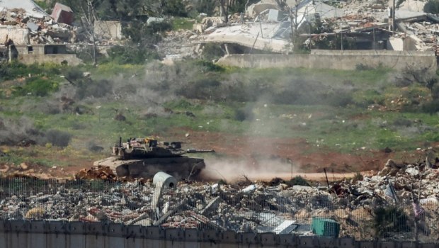 εικόνα που δείχνει άρμα μάχης στο Ιράν