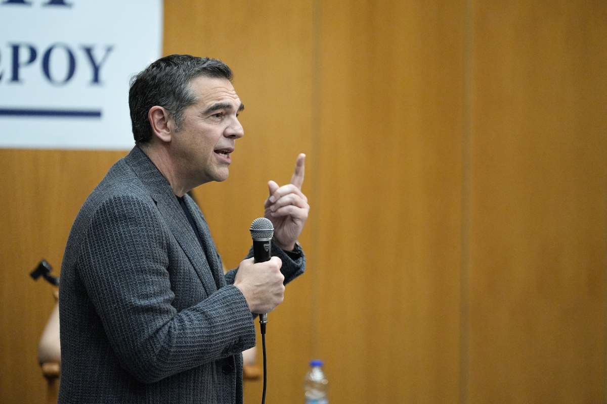 Ινστιτούτο Αλέξη Τσίπρα: Η κυβέρνηση προσφέρει γη, ενέργεια και νερό σε data centers των ΗΠΑ χωρίς κανένα αντάλλαγμα