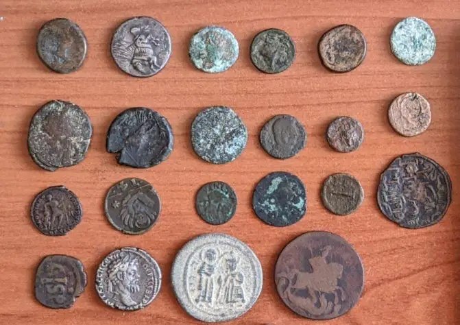 Κέρκυρα: Συνελήφθη 41χρονος για αρχαιοκαπηλία –  Κατασχέθηκαν 22 αρχαία νομίσματα