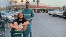 Ο Τζόκοβιτς πήγε για ψώνια με τον Τσιτσιπά και τον έβαλε στο καρότσι! (pic)