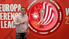 Ο Καστίγιο επισκέφτηκε το Μουσείο του Ολυμπιακού (vid)