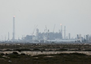 Κατάρ: Θα χρειασθούν χρόνια για την αποκατάσταση των ζημιών στη μεγαλύτερη εγκατάσταση παραγωγής LNG στον κόσμο