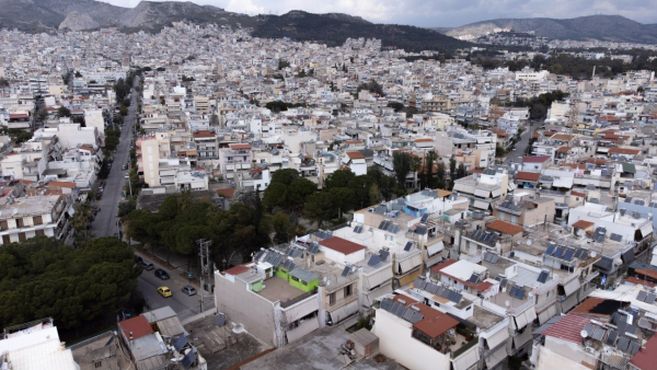 Τέλος στο «μπλόκο» των μεταβιβάσεων – Πώς θα πουλάτε ακίνητα με χρέη και κατασχέσεις