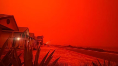 Πώς ένας τροπικός κυκλώνας έκανε τον ουρανό της Αυστραλίας να μοιάζει με τον Άρη (εικόνες)