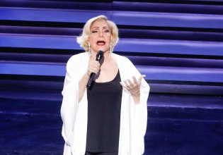 Πέθανε η Μαρινέλλα – Η ανακοίνωση της οικογένειας