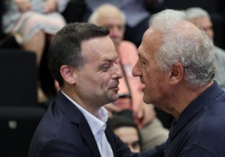 Συνάντηση Δούκα-Σκανδαλίδη: Ψάχνουν κοινή διατύπωση για το «Όχι στη συνεργασία με τη ΝΔ»