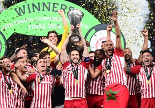 Ευχές της UEFA στην Ελλάδα με Φορτούνη και Καραγκούνη!