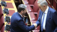 ΠΑΣΟΚ: Ο Ανδρουλάκης προτείνει τον Πάρι Κουκουλόπουλο για τη θέση του αντιπροέδρου της Βουλής