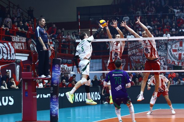 Ο Ολυμπιακός κοντράρεται με τον Παναθηναϊκό στον Ρέντη στον δεύτερο ημιτελικό των playoffs