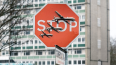 Και γιατί να μάθουμε ποιος είναι ο Banksy;