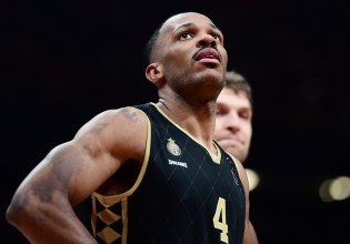 Η ιδιαίτερη απάντηση του Μπλόσομγκεϊμ για τον Ολυμπιακό (pic)