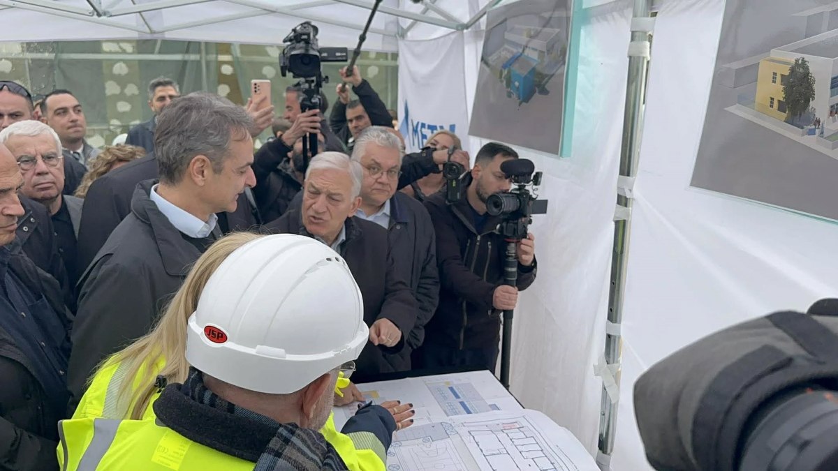 Το υπό ανέγερση σχολείο του Δήμου Αμπελοκήπων-Μενεμένης επισκέφθηκε ο Πρωθυπουργός μαζί με τον Δήμαρχο