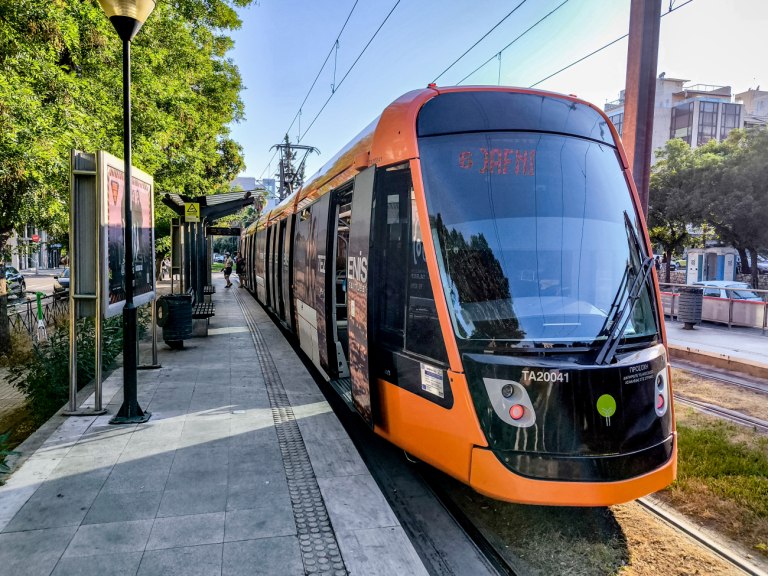 Κυκλοφοριακές ρυθμίσεις στη γραμμή 7 του τραμ τα επόμενα τρία Σαββατοκύριακα – Τι αλλάζει