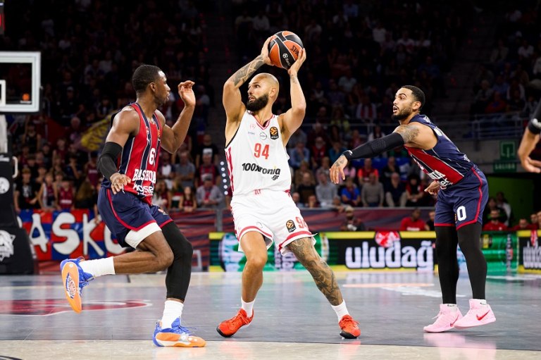 LIVE: Ολυμπιακός – Μπασκόνια