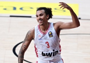 Γουόρντ: «Αν δεν είσαι εγωιστής οι… Θεοί του μπάσκετ θα στο ανταποδώσουν»