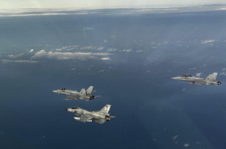 Προσγειώθηκαν στην Κύπρο τα τέσσερα ελληνικά F-16