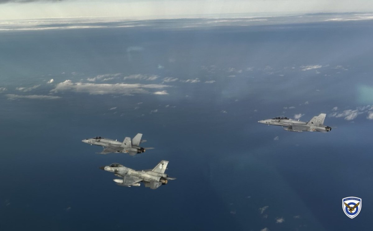 Προσγειώθηκαν στην Κύπρο τα τέσσερα ελληνικά F-16