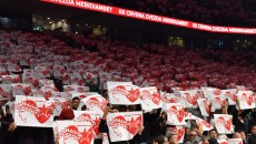 Ερυθρός Αστέρας: Οι «ελληνικές» ευχές για τα γενέθλια του Ολυμπιακού