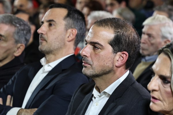 Σε εξέλιξη κρίσιμη συνάντηση Χαρίτση – Σακελλαρίδη για το μέλλον της Νέας Αριστεράς