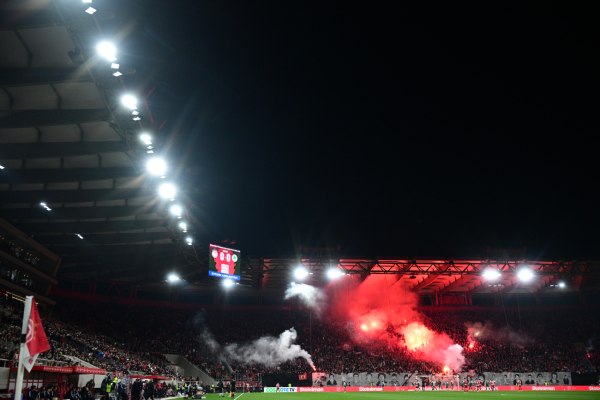 Super League: Πρώτος σε εισιτήρια ο Ολυμπιακός και συνολικό ρεκόρ δεκαετίας στο πρωτάθλημα