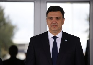 Στο Άγιο Όρος ο Βασίλης Κικίλιας για αυτοψίες σε λιμένες