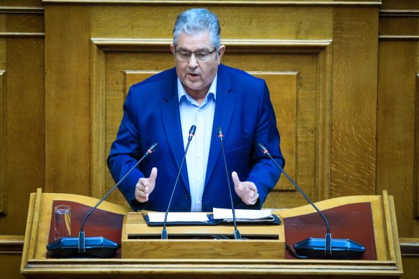 Κουτσούμπας: Απαιτούμε από την κυβέρνηση να καταγγείλει τη συμφωνία με τις ΗΠΑ για τις βάσεις