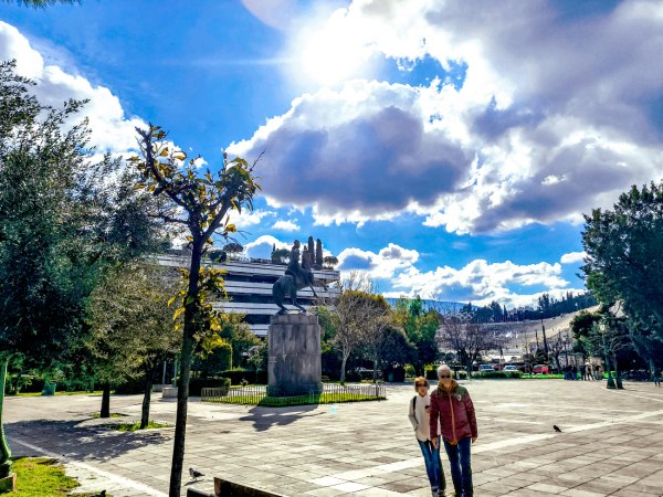 Βροχές με… ήλιο σήμερα – Σε ποιες περιοχές θα είναι έντονα τα φαινόμενα