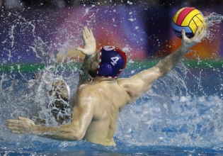 Νόβι Μπέογκραντ – Ολυμπιακός 12-10: Πάλεψαν αλλά λύγισαν οι «ερυθρόλευκοι»