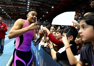 Καραλής: «Μου δίνει τεράστια δύναμη ο πατέρας μου και ο κόσμος, ακόμη δεν έχω συνειδητοποιήσει τι έχω κάνει» (vid)