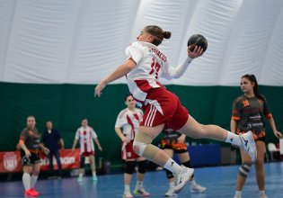 Ολυμπιακός – Ολυμπιακός Κερατσινίου 35-17: Άνετη νίκη με κορυφαία την Ωρολογά