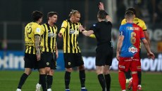 Βόλος – ΑΕΚ 2-2: Ο Ρέλβας κράτησε «όρθια» την «Ένωση» στο 90+8′