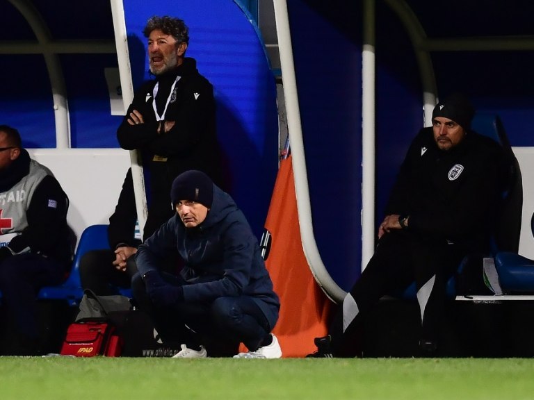 Λουτσέσκου: «Σκοράραμε δύο γκολ από καθαρά πέναλτι, από λάθη των αμυντικών τους»