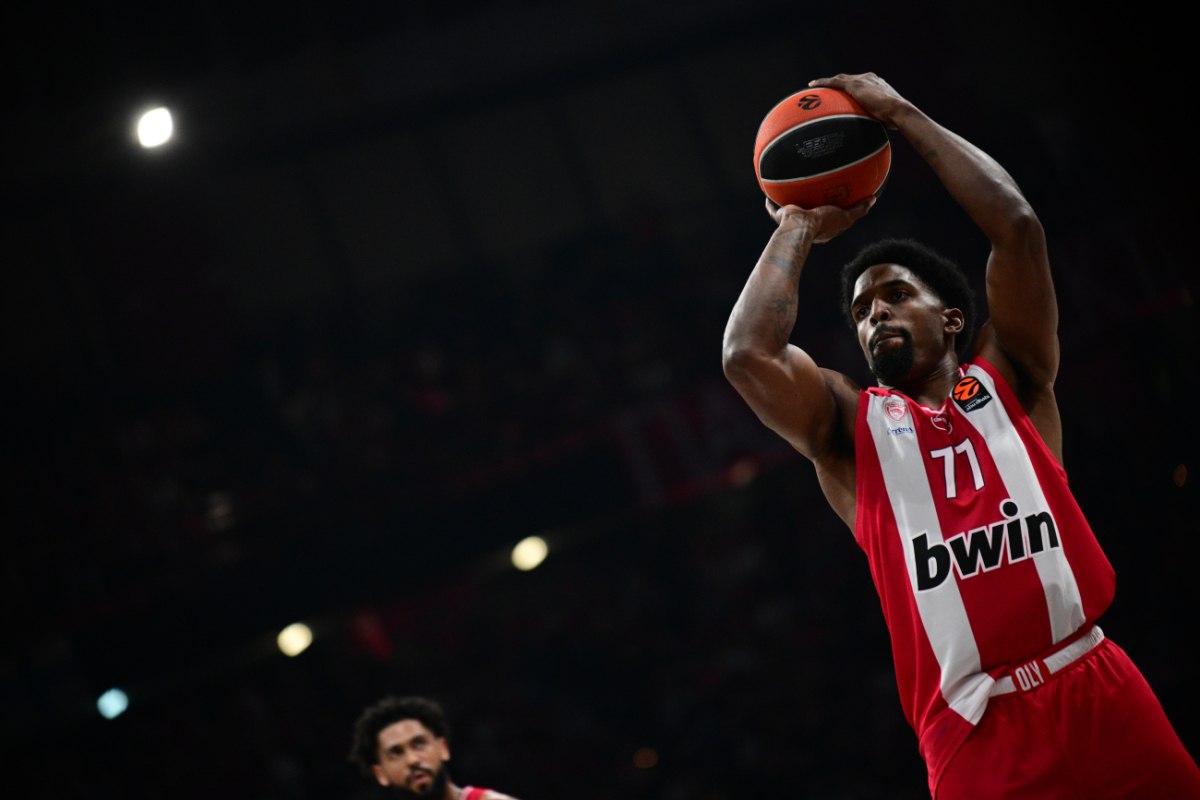 ΜακΚίσικ: «Είμαι 35, αλλά ποιον καλύτερο θα βρει ο Ολυμπιακός στην θέση μου;»