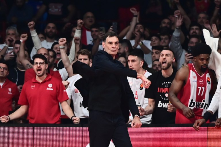 Μπαρτζώκας: «Δεν γινόταν να κερδίσουμε χωρίς άμυνα»