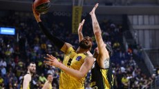 Επιβλητικός Άρης Betsson με το Μαρούσι Betsson (102-76) – Επιστροφή από το -11 το Περιστέρι Betsson (82-74)