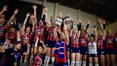 ΑΟ Θύρας – Πανιώνιος 1-3: Οι «κυανέρυθρες» σήκωσαν το πρώτο Κύπελλο της ιστορίας τους