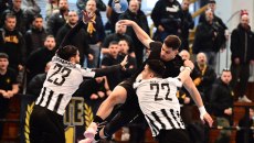 Ισοπαλία ΑΕΚ και ΠΑΟΚ στο ντέρμπι του χάντμπολ προς όφελος του Ολυμπιακού