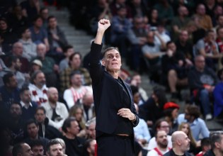 Μπαρτζώκας: «Είμαι ευγνώμων στους παίκτες και τους οπαδούς μας»