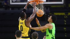 ΑΕΚ – Τόφας 96-88: 5X5 με Μπάρτλεϊ η «Ένωση», φουλάρει για πρωτιά και πλεονέκτημα