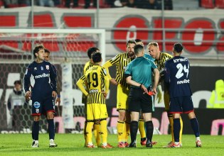 Πανσερραϊκός – Άρης 0-0: Έμειναν ξανά με 10 οι «κίτρινοι» και «κόλλησαν» με τον ουραγό