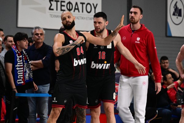 Ο Φουρνιέ είχε φραστικό επεισόδιο με οπαδό του Πανιωνίου και αποβλήθηκε (vid)