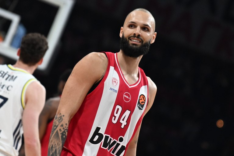 Από τον Φουρνιέ στον Πάσπαλι – Οι κορυφαίες «ερυθρόλευκες» επιδόσεις (pics)