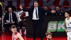 Ο Φουρνιέ… ανάγκασε τον Γιασικεβίτσιους σε αυτοκριτική: «Είναι ξεκάθαρο ότι έκανα κακή δουλειά» (vid)