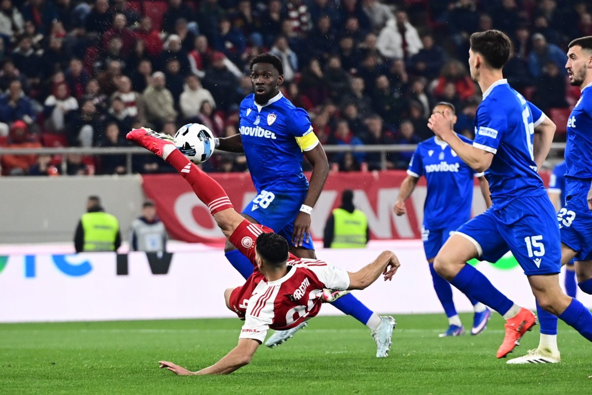 Super League: Πότε είναι η κλήρωση των πλέι οφ και των πλέι άουτ του πρωταθλήματος