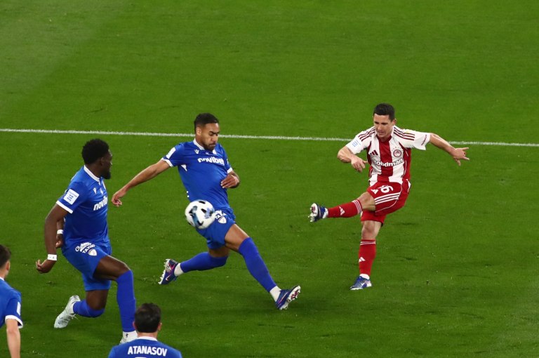 Δοκάρι για τον Ολυμπιακό, ζήτησαν πέναλτι οι «ερυθρόλευκοι» (vid)