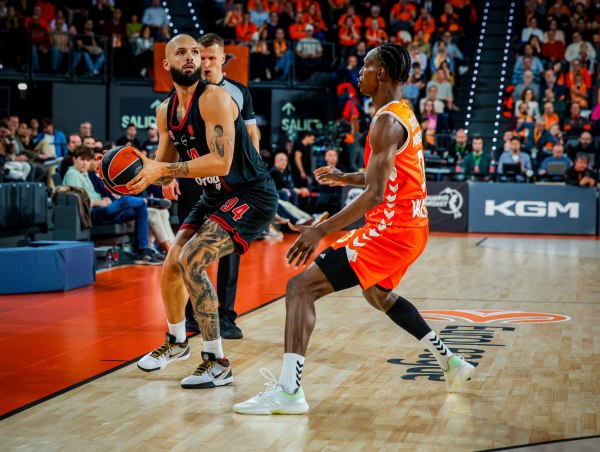 Η χαμένη μάχη στη Βαλένθια και η κόντρα Φουρνιέ – Μοντέρο (pics)