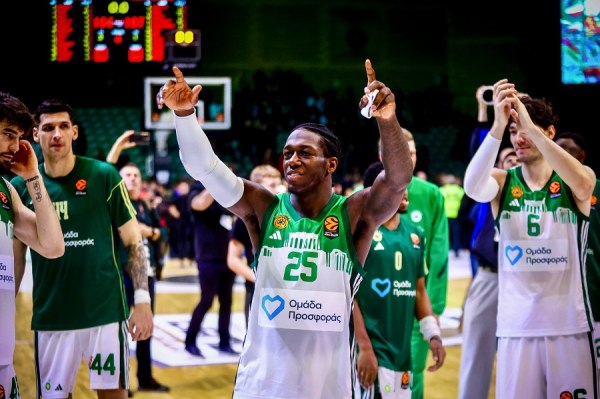 Αταμάν: «Ο Κέντρικ έπαιξε απίστευτα στο τελευταίο κομμάτι του παιχνιδιού»