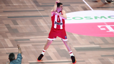 Λαρεντζάκης: «Πάντα είμαι έτοιμος, θέλω να παίζω και να βοηθάω τον Ολυμπιακό να νικά» (vid)