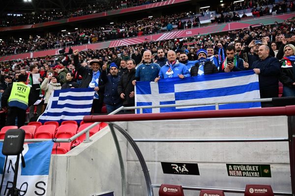 Ουγγαρία – Ελλάδα: «Θερμή» ατμόσφαιρα στην Πούσκας Αρένα – Τα «φώτα» στον  Σομποσλάι (vid)